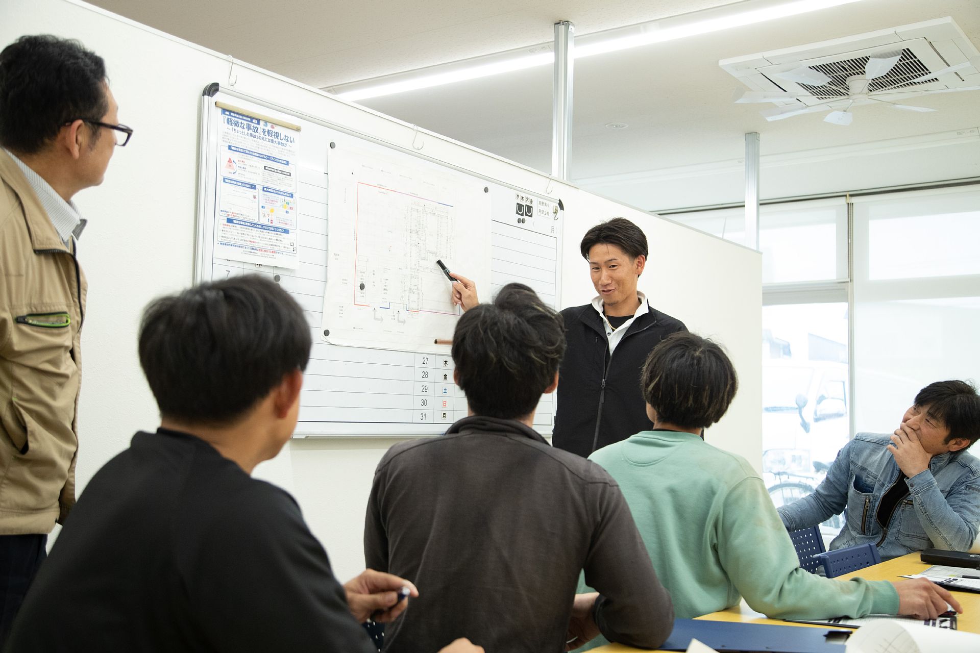 採用情報